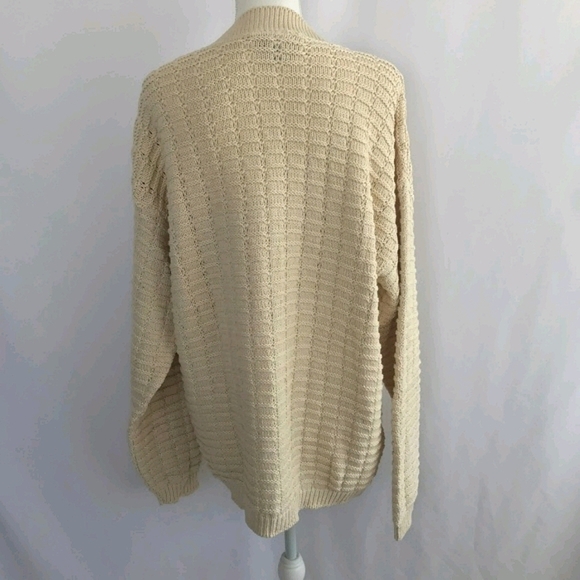Euroclub Cream Long Sleeve Sweater - Picture 3 of 8